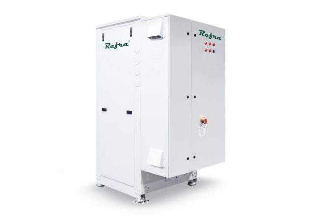 Refra Oasis Solo liquid cooled chillers from the right side