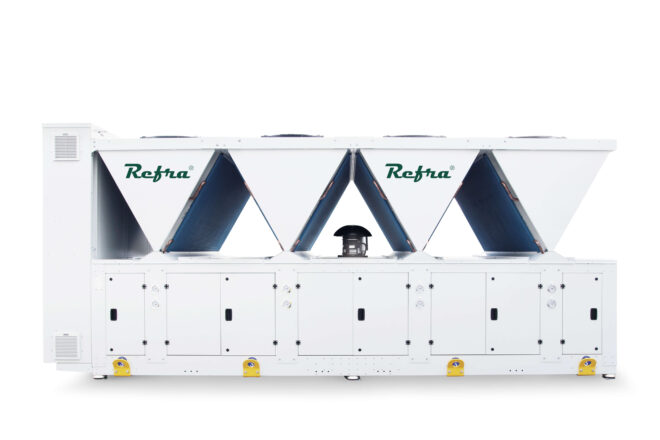 Air cooled propane chillers Galaxy Quad manufactured by Refra from the front