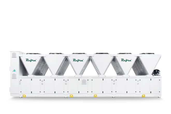 Air cooled propane chillers Galaxy Quad manufactured by Refra from the front