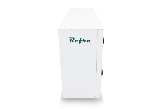 white outdoor condensing unit for refrigeration systems manufactured by refra