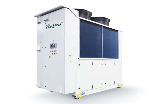 Air cooled CO2 Light refrigeration system manufactured by Refra from the left side